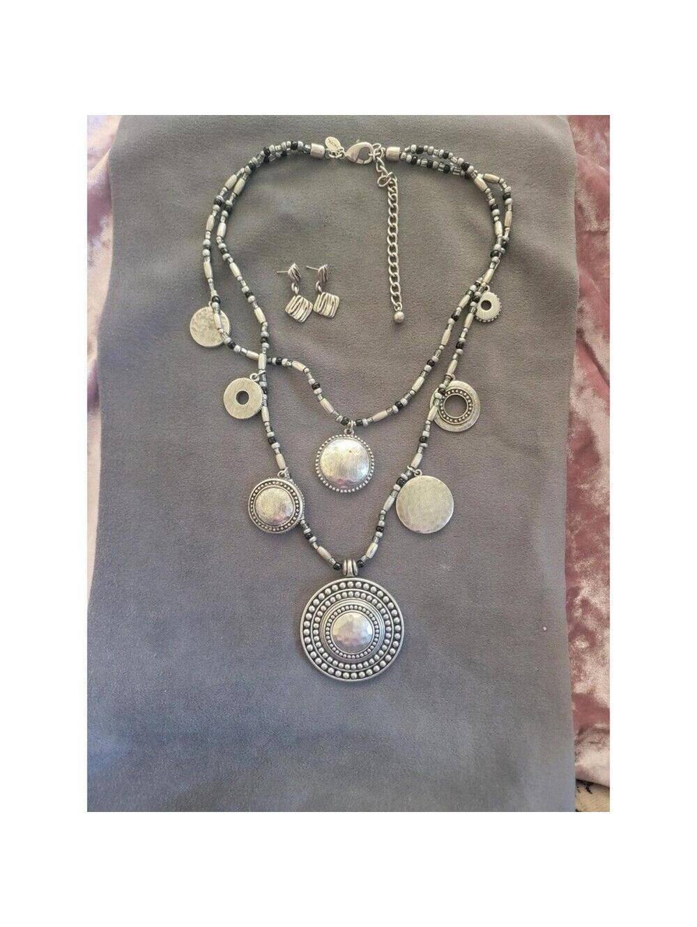 Chico's Silver Disc Layered Necklace And Earrings